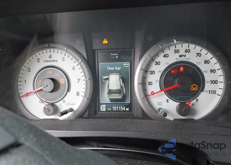 2015 Toyota Sienna Se 8 Passenger from USA, damaged, VIN 5TDXK3DC9FS636582